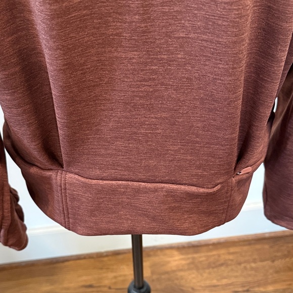 Athleta Altitude Polartec Half-Zip Sweatshirt in Mahogany Heather Size Large - Picture 8 of 13